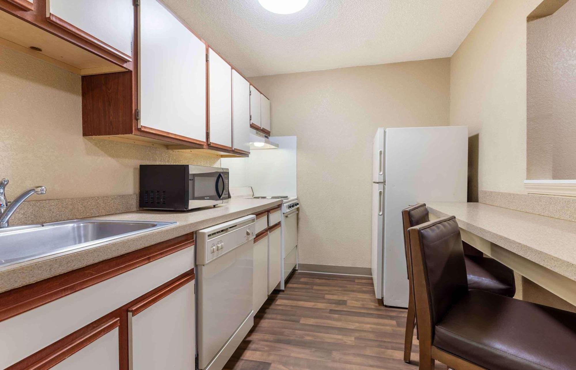 Extended Stay America Suites - Oklahoma City - Northwest Exterior photo